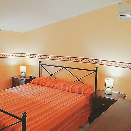 Bed And Breakfast Gigi Фурчи Сикуло Екстериор снимка